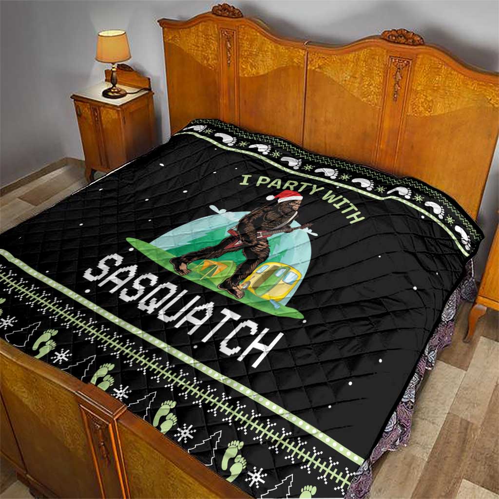 I'm Party With Sasquatch Camping Quilt I'm Party With Sasquatch - Wonder Print Shop
