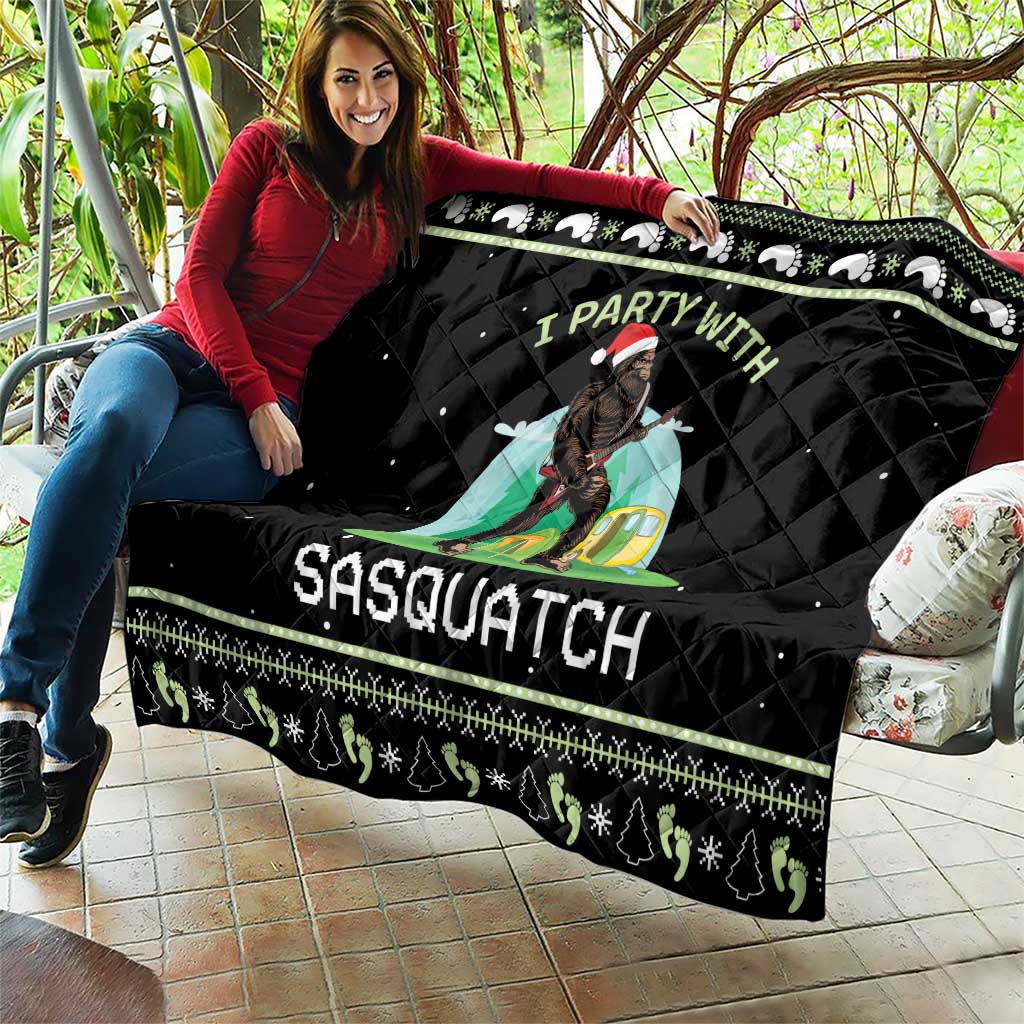 I'm Party With Sasquatch Camping Quilt I'm Party With Sasquatch - Wonder Print Shop