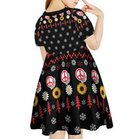 Hippie Xmas Kid Short Sleeve Dress Hippie Flower Christmas Tree - Wonder Print Shop