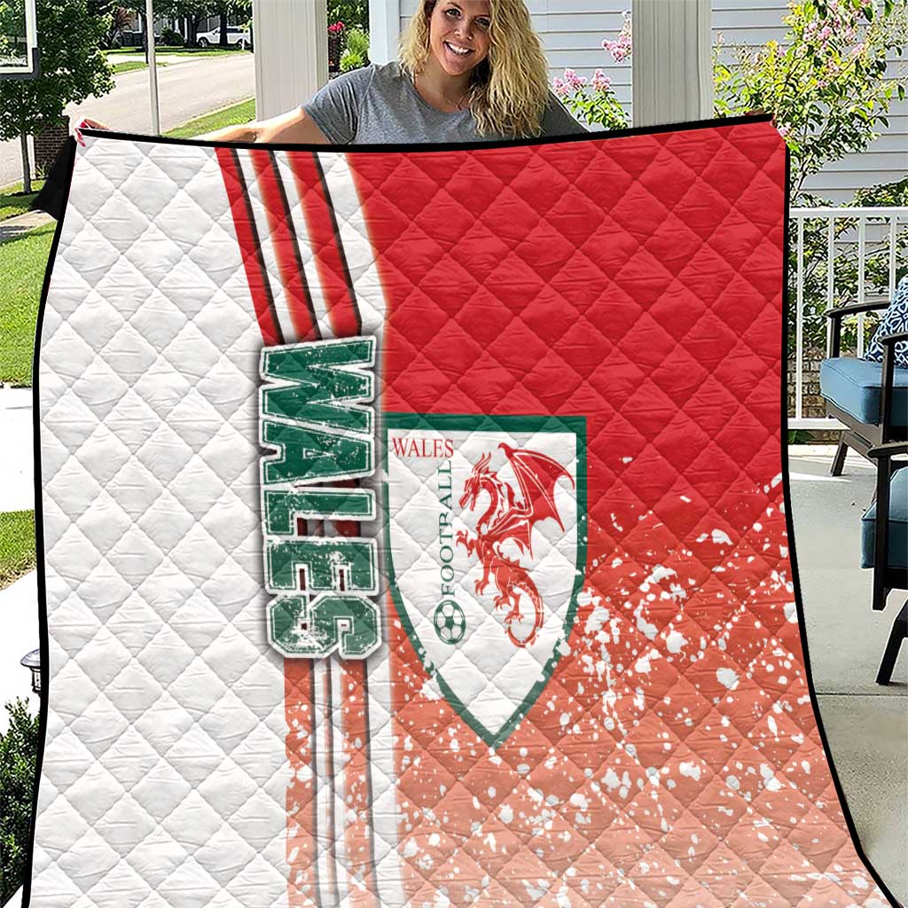 Wales Football Quilt The Dragons Soccer - Road To Champion - Wonder Print Shop