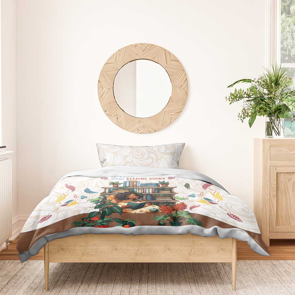Never Underestimate A Girl Who Loves Reading Books Bedding Set