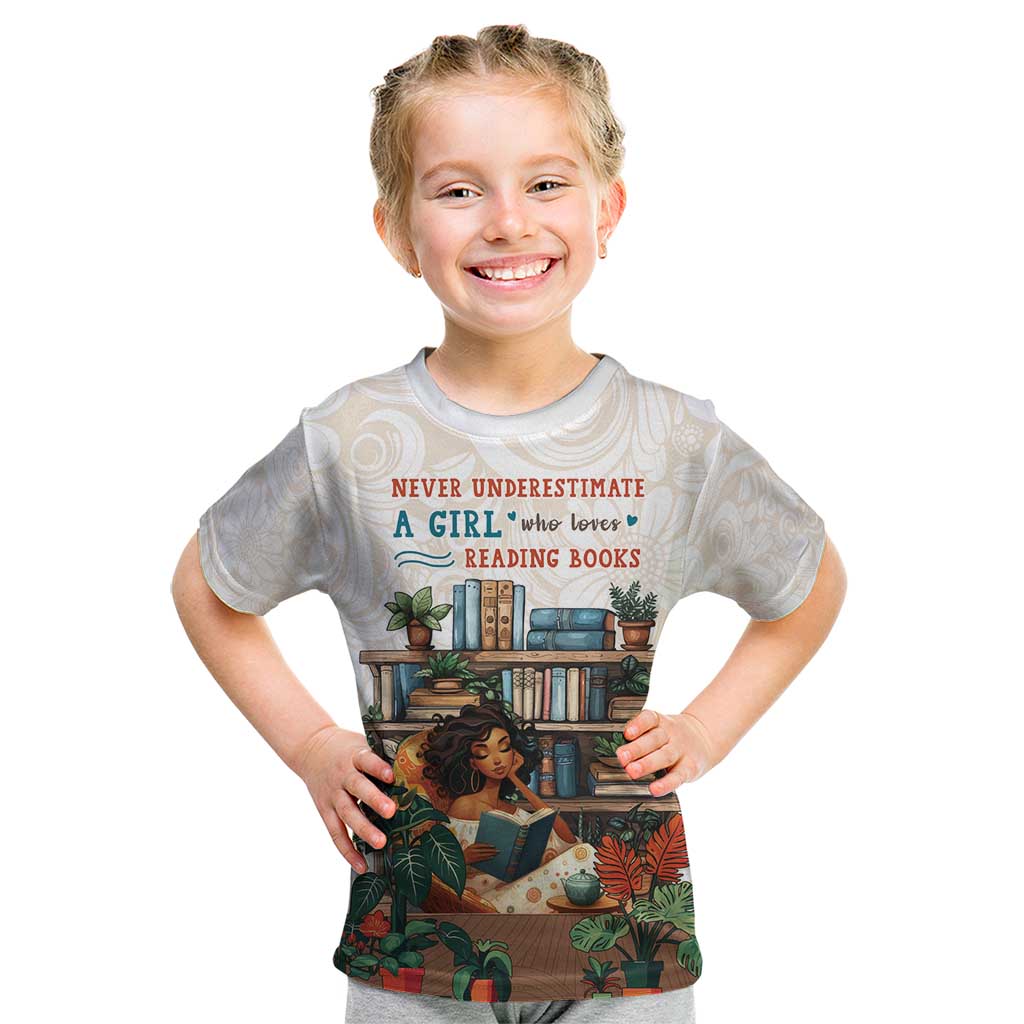 Never Underestimate A Girl Who Loves Reading Books Kid T Shirt