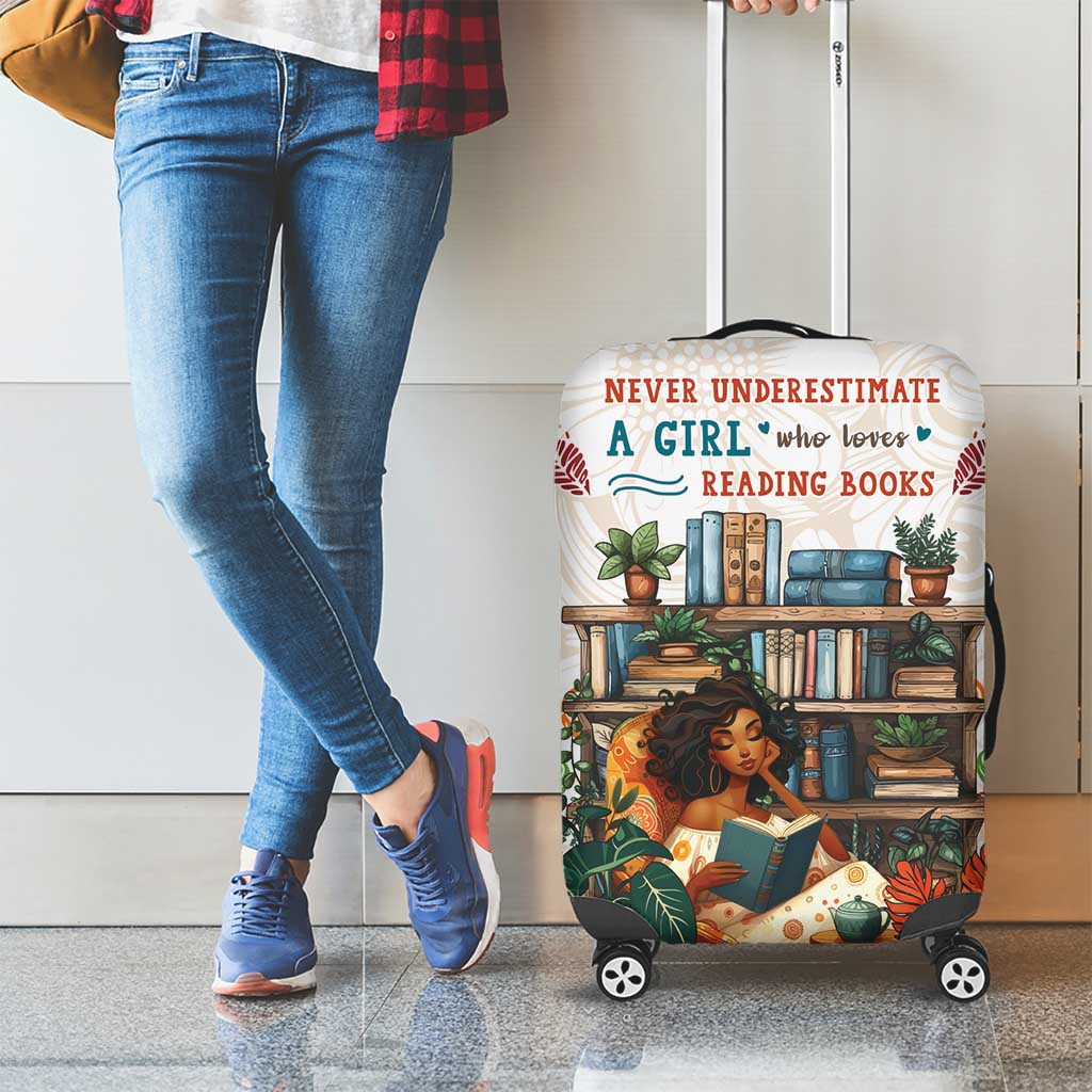 Never Underestimate A Girl Who Loves Reading Books Luggage Cover