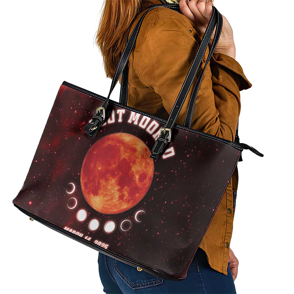 Blood Moon 2025 Leather Tote Bag Total Lunar Eclipse
