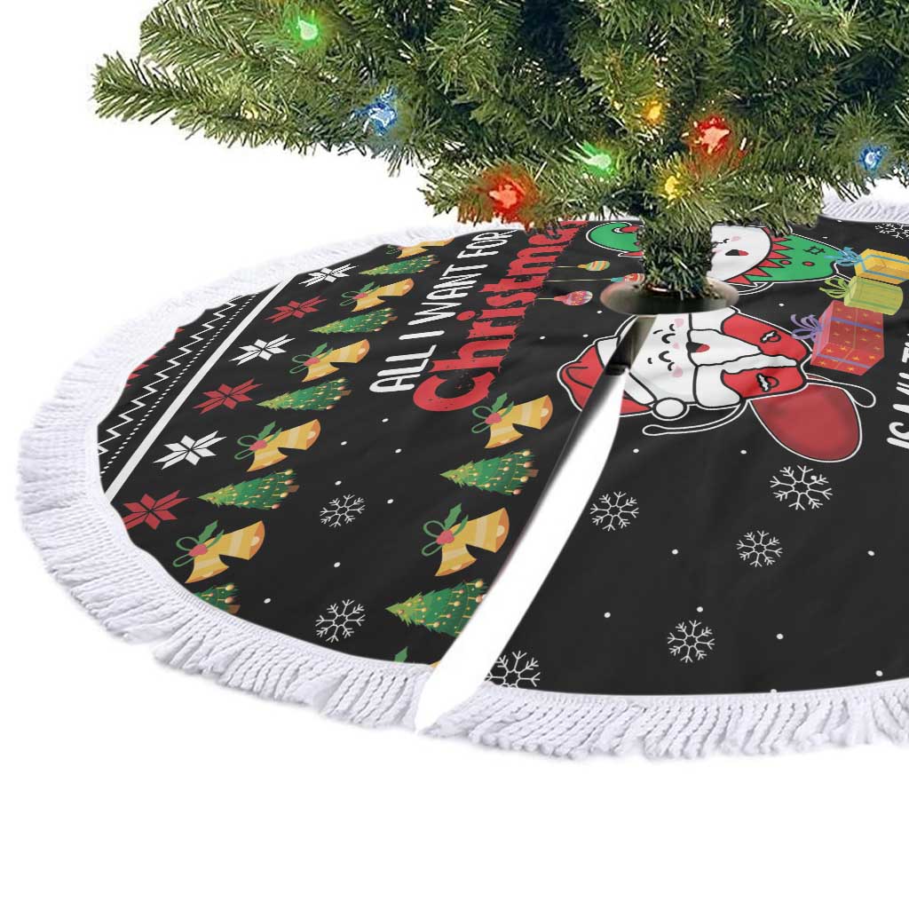 All I Want For Christmas Is My Two Front Teeth Tree Skirt DT04 - Wonder Print Shop