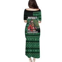 Bigfoot Christmas Puletasi Squatching Through The Snow - Wonder Print Shop