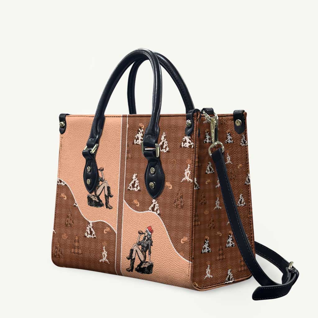 Western Yoke Leather Bag Cowgirl Drinking Wine Christmas - Wonder Print Shop