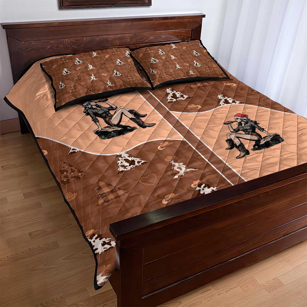 Western Yoke Quilt Bed Set Cowgirl Drinking Wine Christmas - Wonder Print Shop
