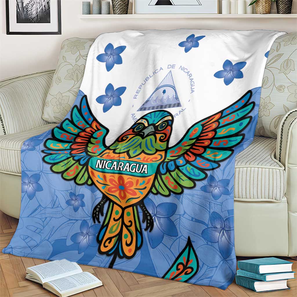 Nicaragua Blanket Guardabarranco Bird With Sacuanjoche