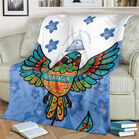 Nicaragua Blanket Guardabarranco Bird With Sacuanjoche