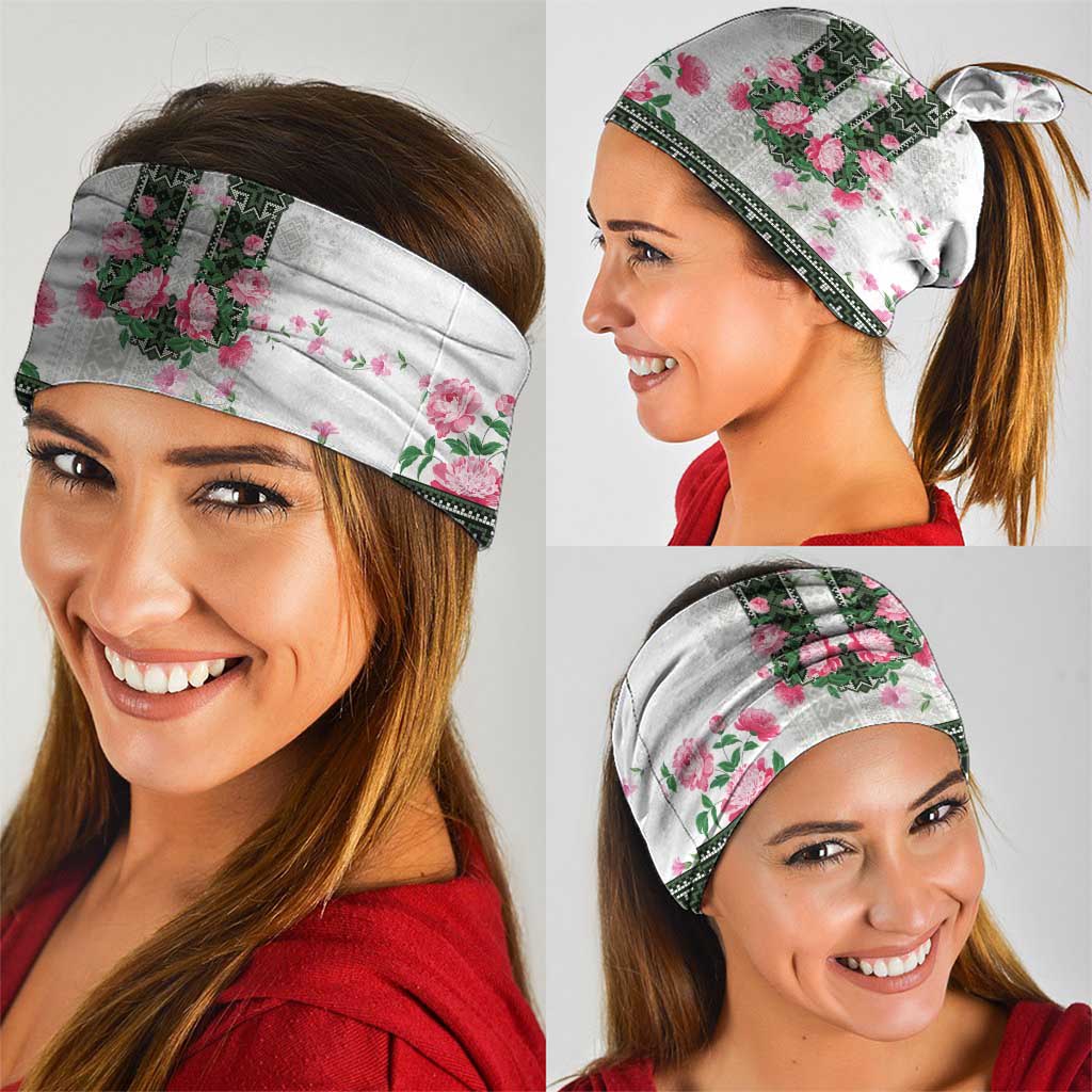 Green Romanian National Costume Neck Gaiter Peony Flowers Traditional Folk Pattern - Wonder Print Shop