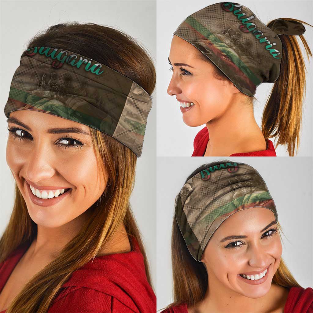 Bulgaria Neck Gaiter Lion King Is Pride DT05