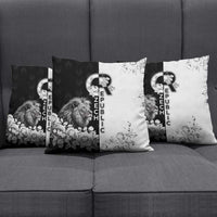 Czech Republic Pillow Cover White Lion With Rose - Wonder Print Shop