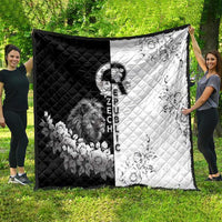 Czech Republic Quilt White Lion With Rose - Wonder Print Shop