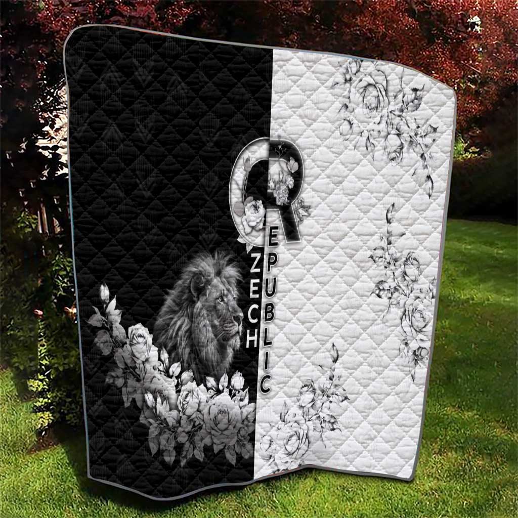 Czech Republic Quilt White Lion With Rose - Wonder Print Shop