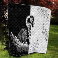 Czech Republic Quilt White Lion With Rose - Wonder Print Shop