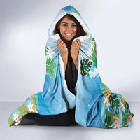 Toucan Belize Hooded Blanket Tropical Vibes