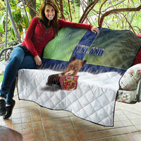 Finland Quilt Brown Bear With Symbol Under The Aurora Sky - Wonder Print Shop