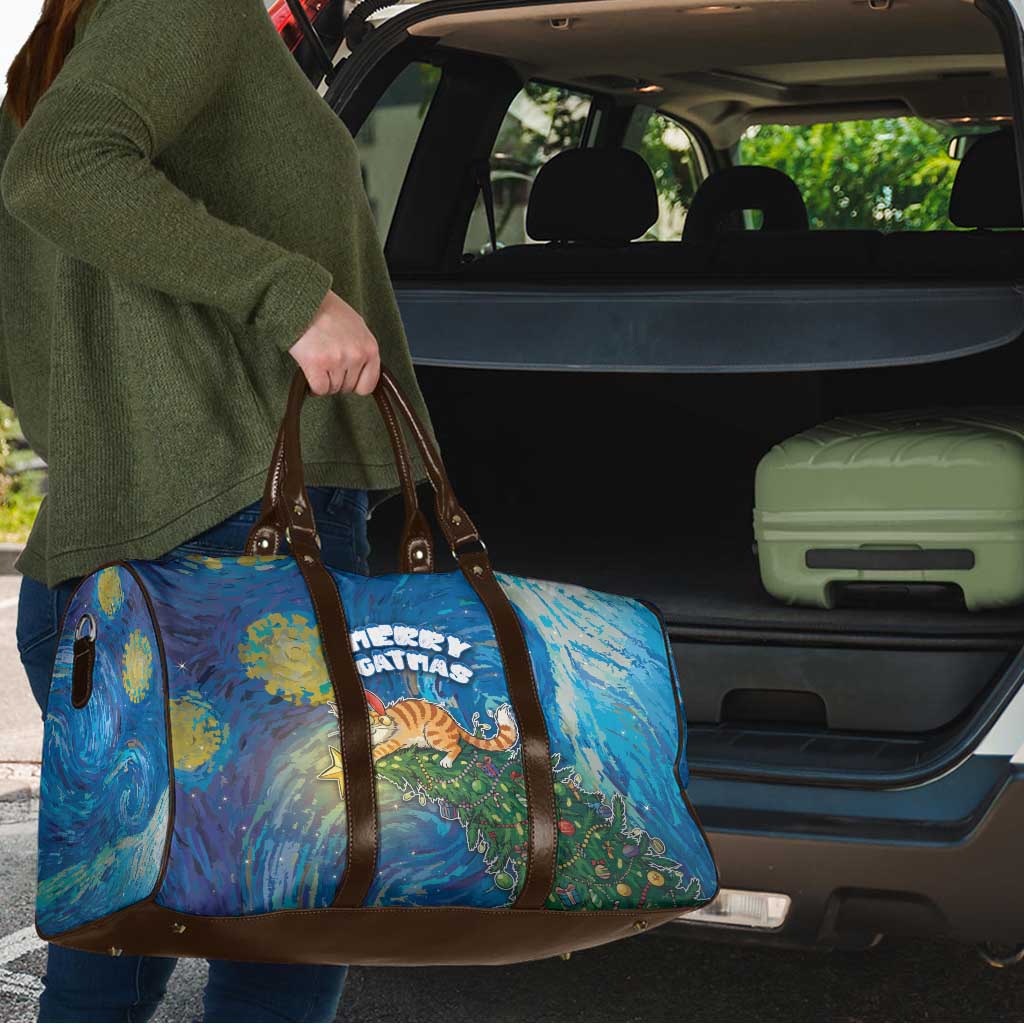 Merry Catmas Travel Bag Cat Hanging On Xmas Tree - Wonder Print Shop