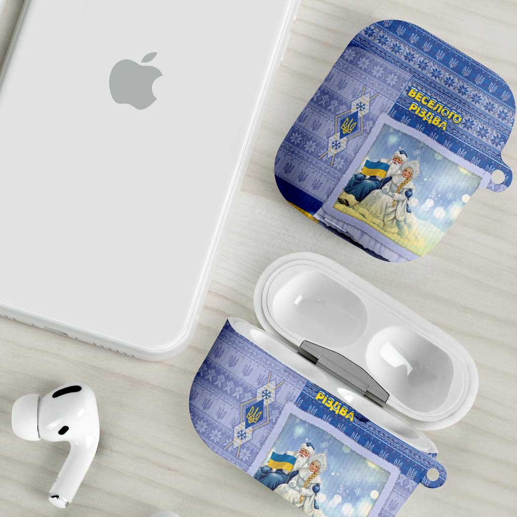 Ukraine Ded Moroz And Snegurochka Christmas AirPods Case With Wool Effect Patterns - Wonder Print Shop