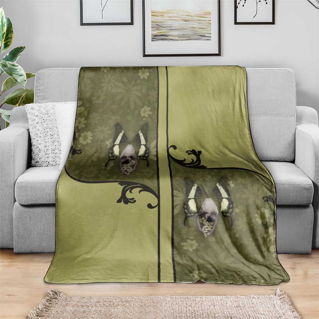 Western Gothic Yoke Blanket Retro Butterfly With Daisy Garden - Wonder Print Shop