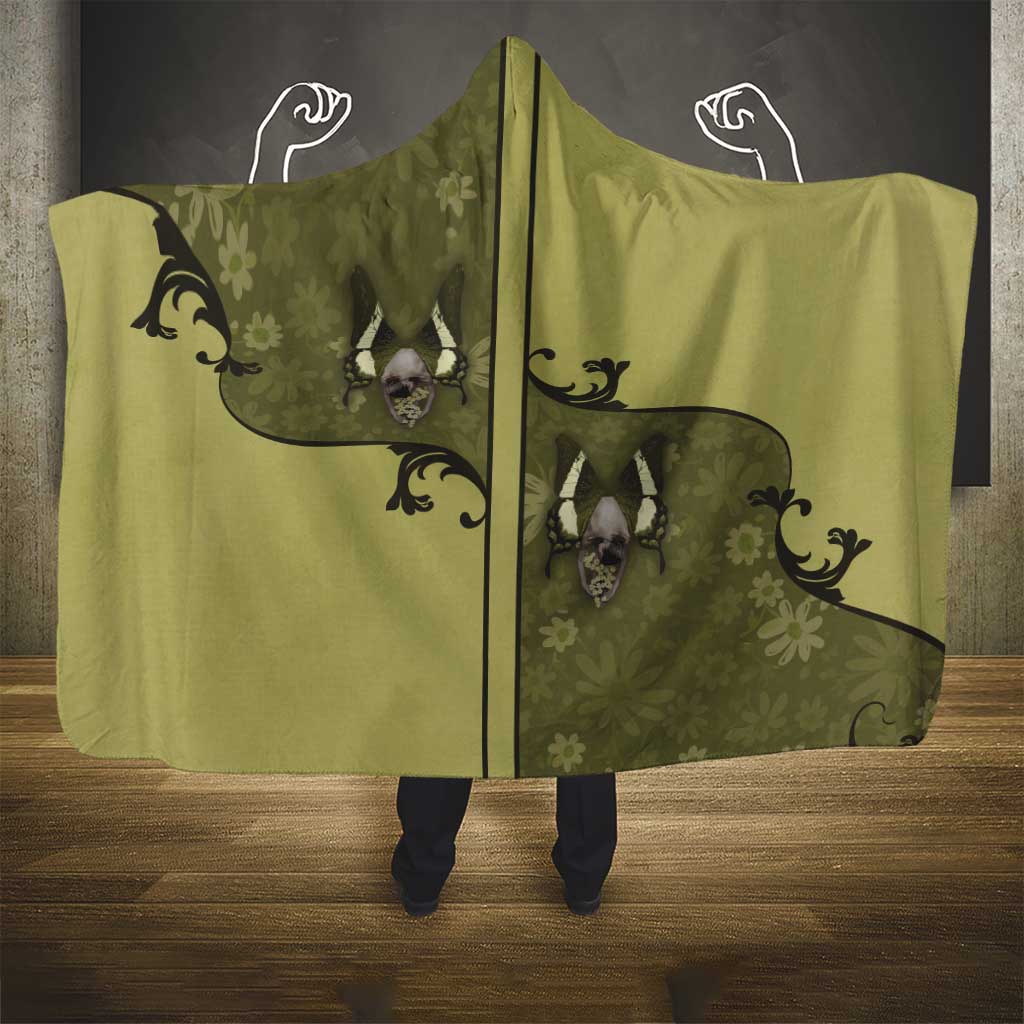 Western Gothic Yoke Hooded Blanket Retro Butterfly With Daisy Garden - Wonder Print Shop