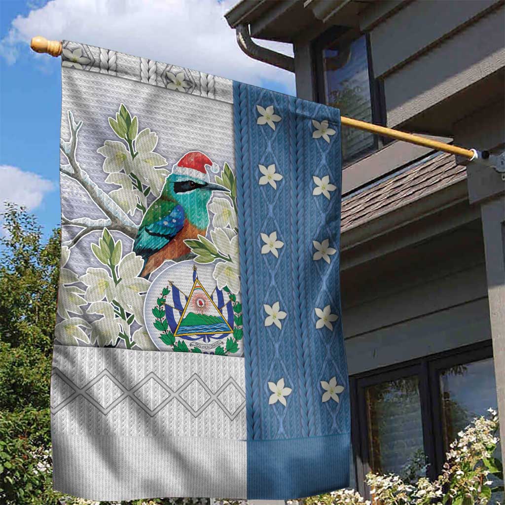 El Salvador Torogoz Christmas Garden Flag With Wool Effect Patterns - Wonder Print Shop