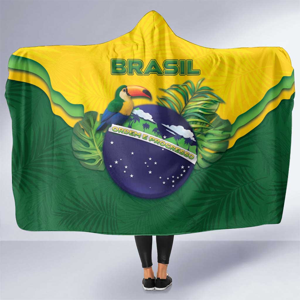 Brazil Hooded Blanket Toco Toucan Tropical Vibes - Wonder Print Shop