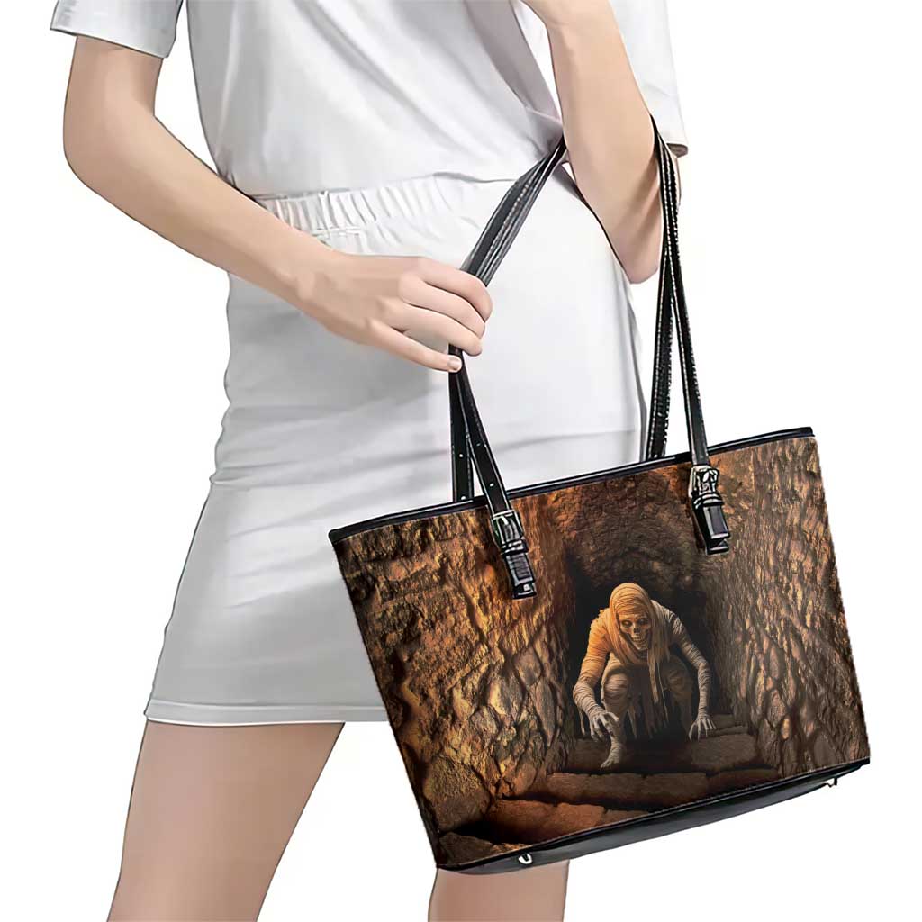 3D Illusion Scary Halloween Leather Tote Bag Creepy Mummy - Wonder Print Shop