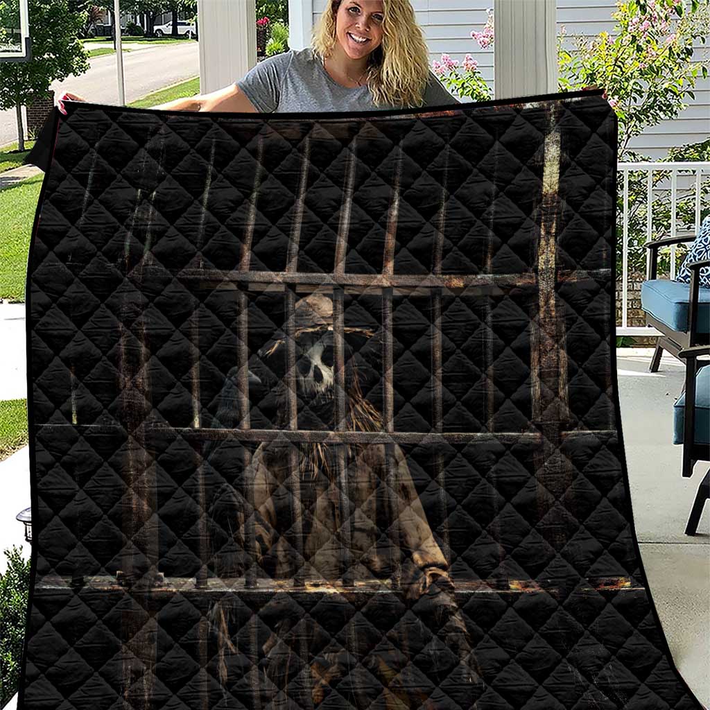 3D Illusion Straw Man Halloween Quilt Behind The Bars - Wonder Print Shop