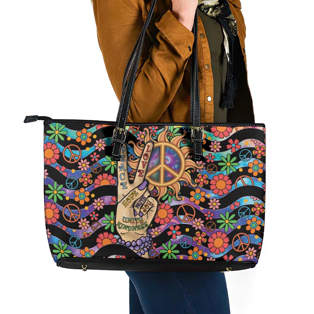 Hippie Leather Tote Bag Hand Gesture V With Peace Symbol - Wonder Print Shop