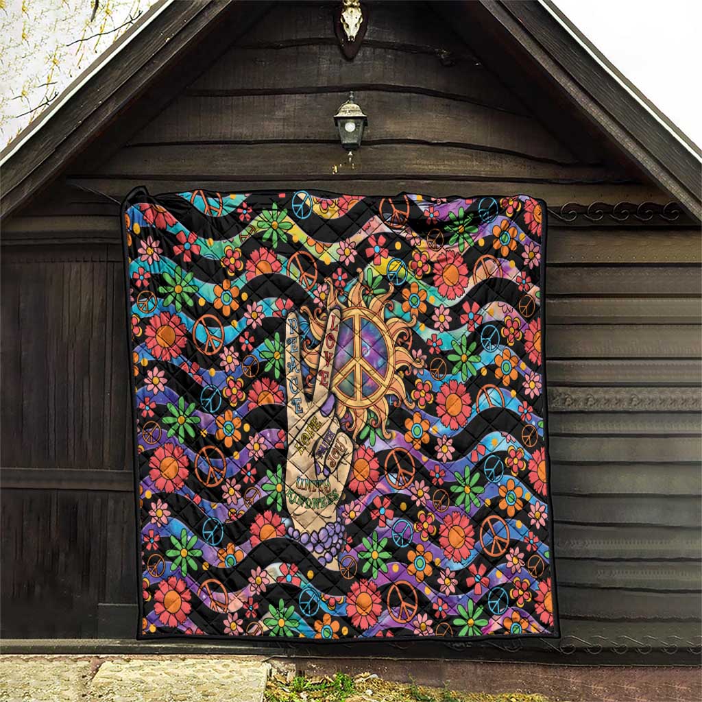 Hippie Quilt Hand Gesture V With Peace Symbol - Wonder Print Shop
