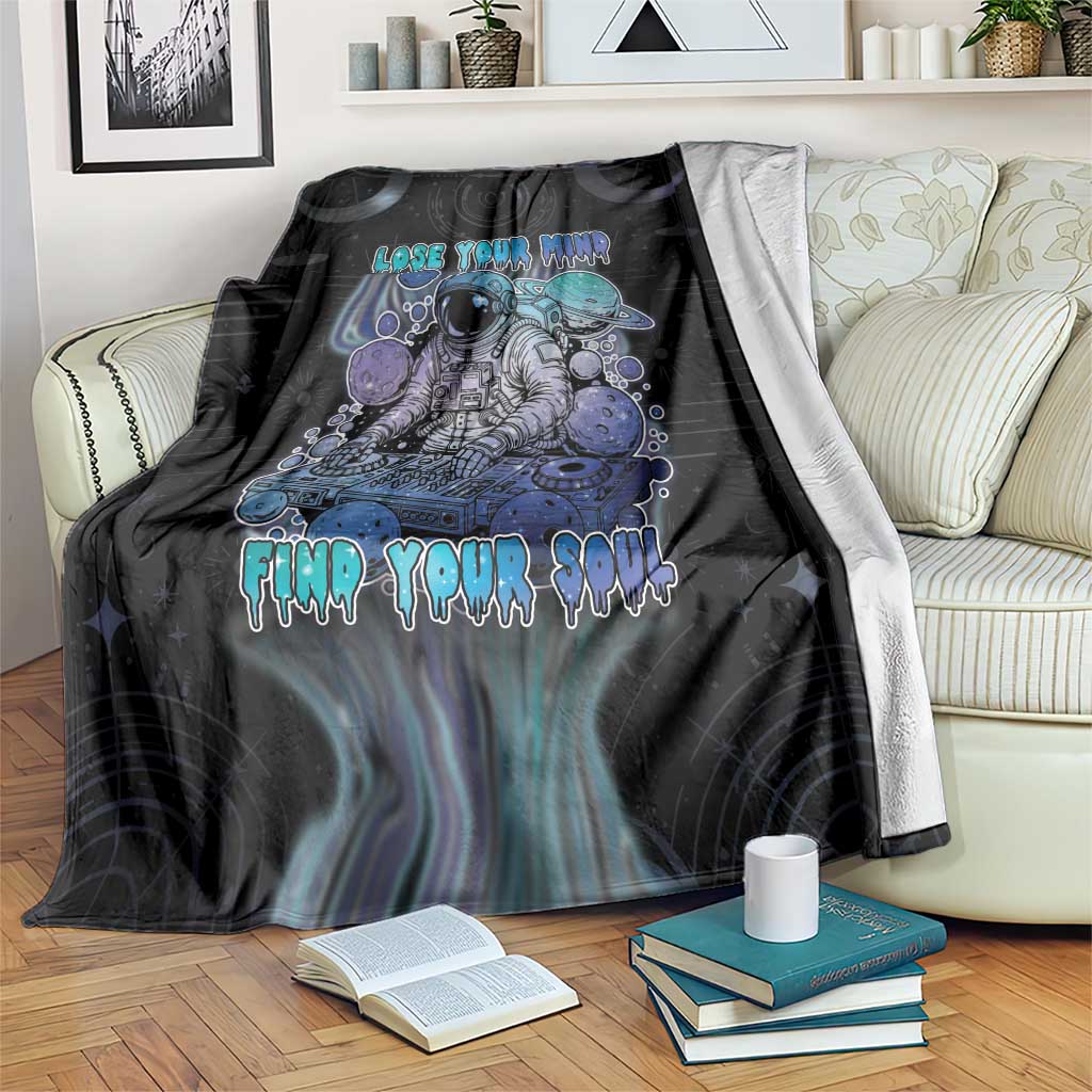 Astronaut Blanket Love Your Mind Find Your Soul - Wonder Print Shop