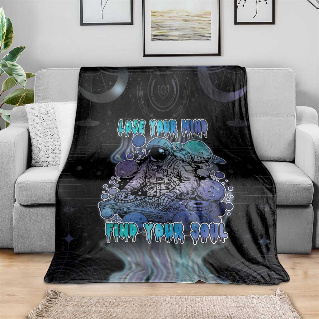 Astronaut Blanket Love Your Mind Find Your Soul - Wonder Print Shop