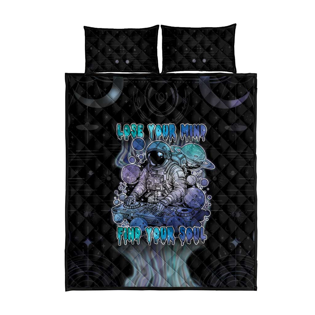 Astronaut Quilt Bed Set Love Your Mind Find Your Soul - Wonder Print Shop