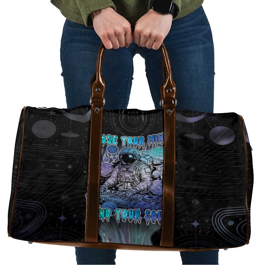 Astronaut Travel Bag Love Your Mind Find Your Soul - Wonder Print Shop
