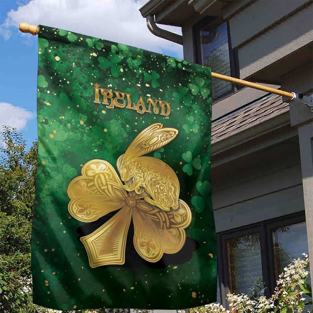 Ireland Garden Flag The Shamrock With The Irish Hare Patterns - Wonder Print Shop