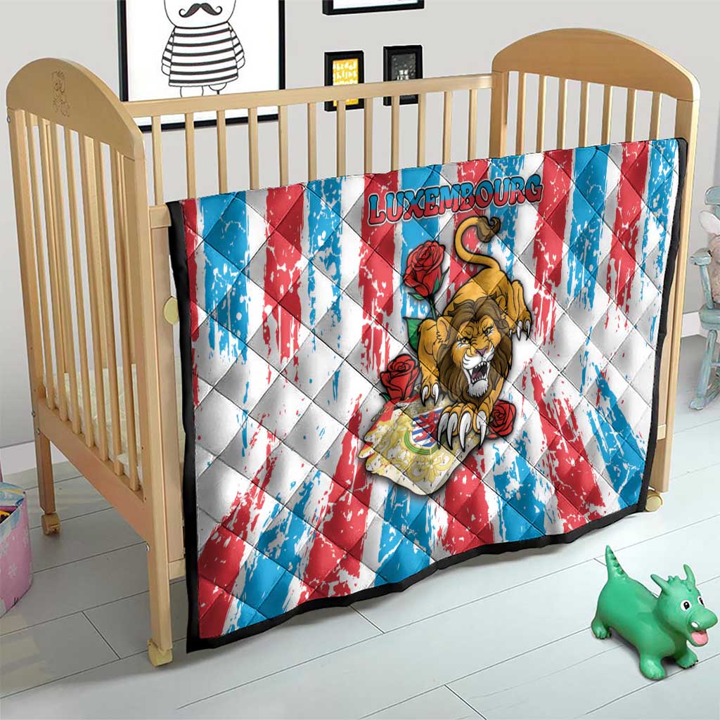 Luxembourg Quilt Red Lion With Coat Of Arms - Wonder Print Shop