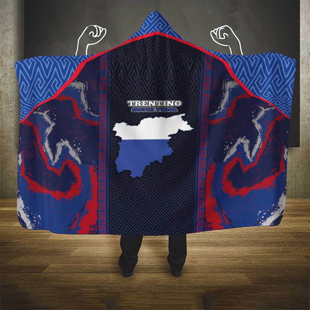 Italy Trentino-South Tyrol Hooded Blanket Coat Of Arms Eagle And Roman Patterns