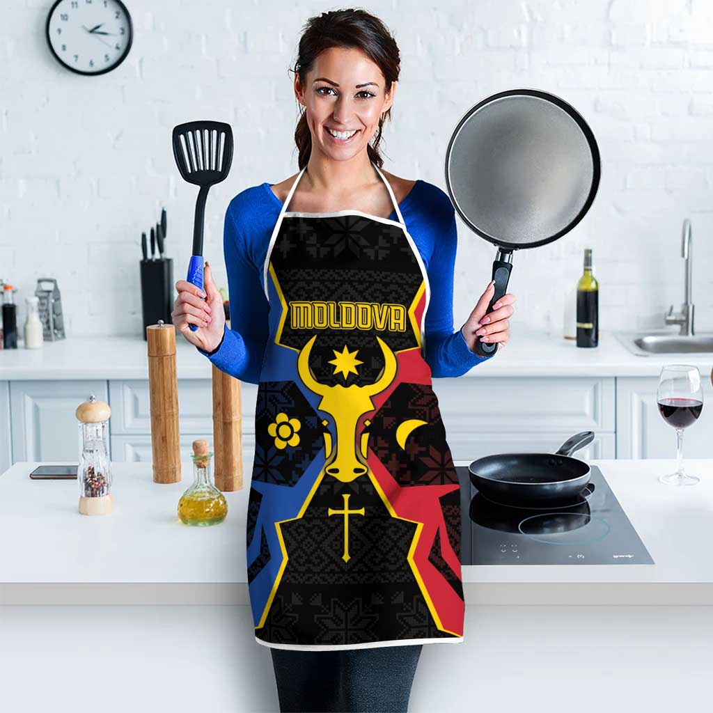 Moldova Apron The Aurochs Symbol With Patterns - Wonder Print Shop