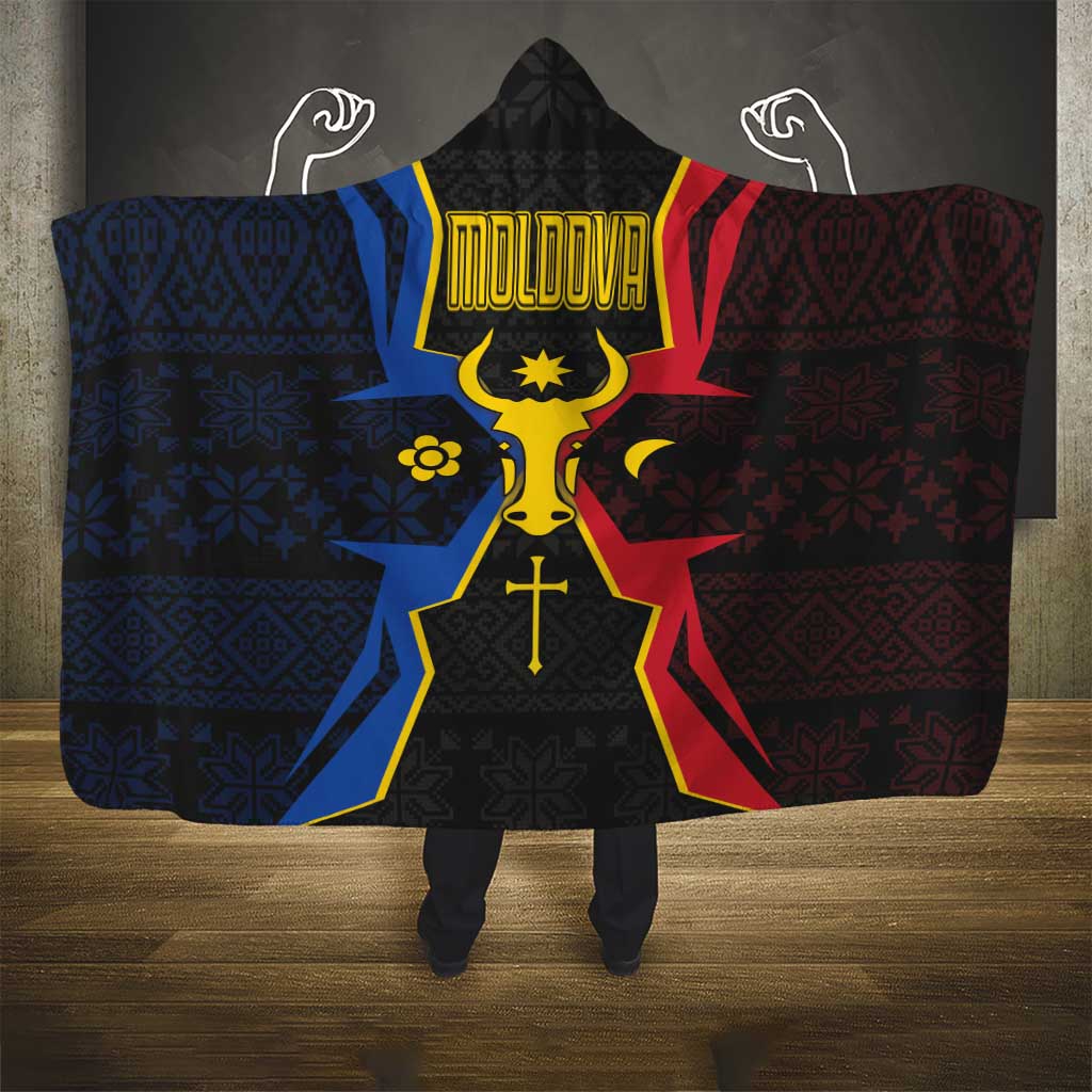 Moldova Hooded Blanket The Aurochs Symbol With Patterns - Wonder Print Shop