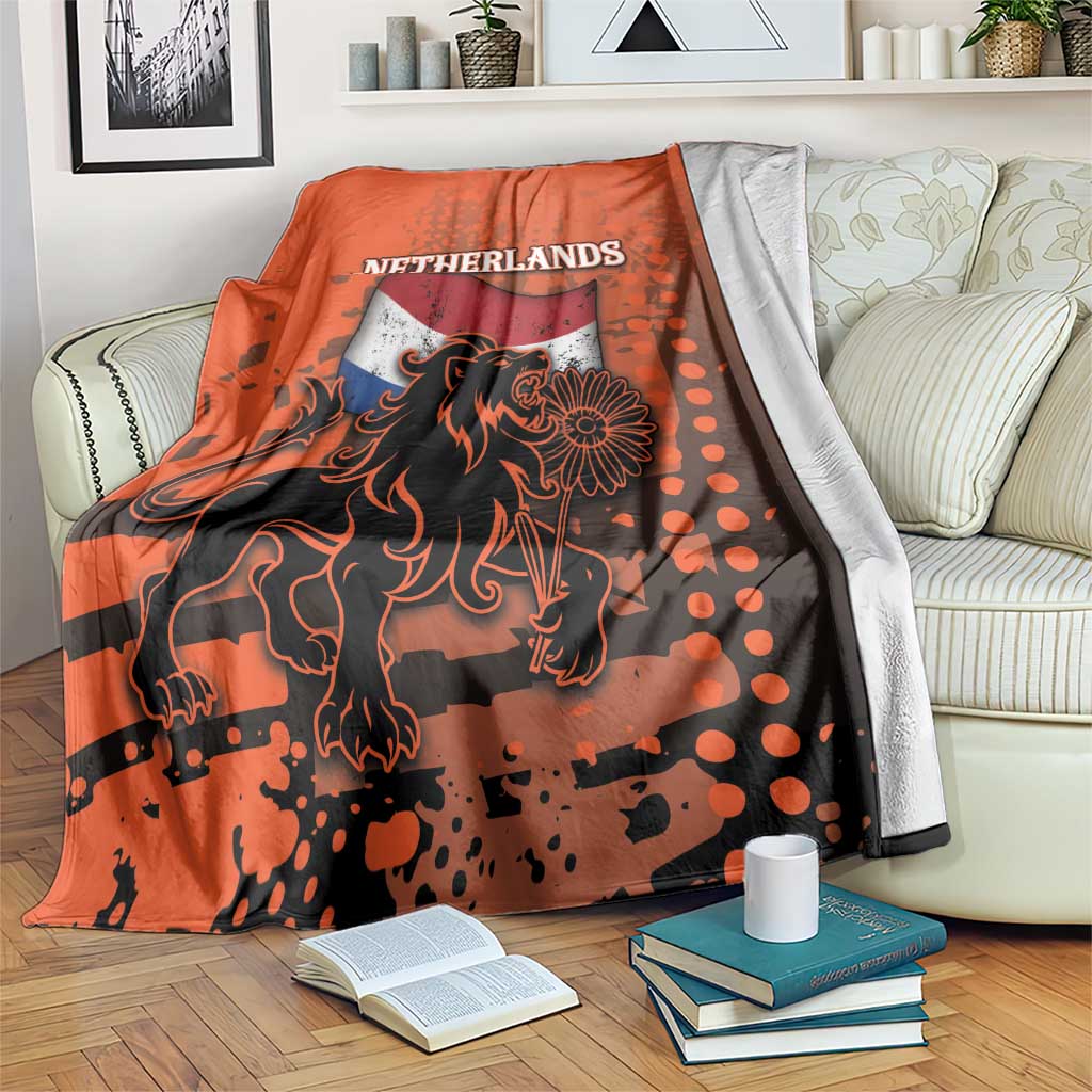 Netherlands Blanket Lion With Daisy Flower - Wonder Print Shop