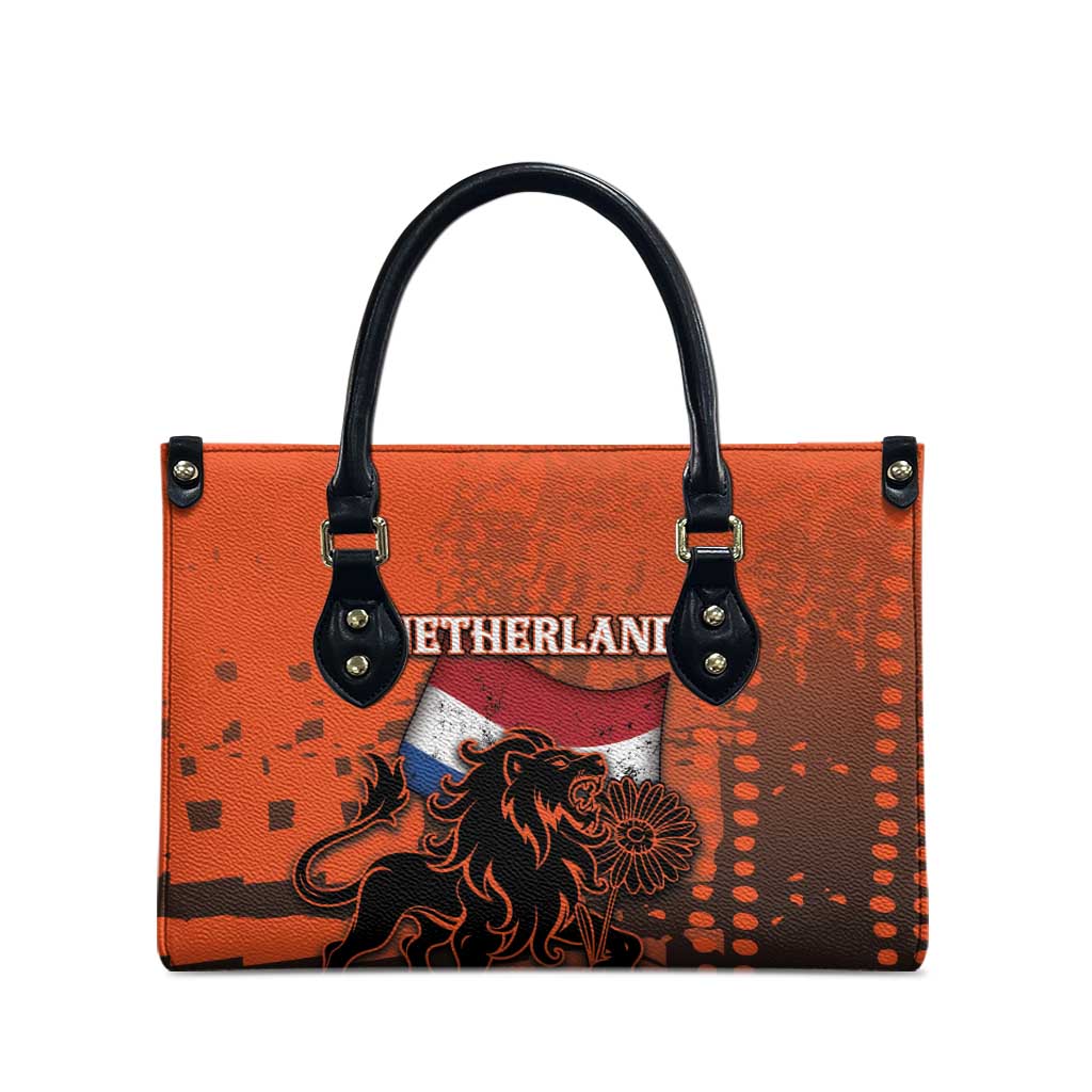 Netherlands Leather Bag Lion With Daisy Flower - Wonder Print Shop