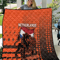 Netherlands Quilt Lion With Daisy Flower - Wonder Print Shop