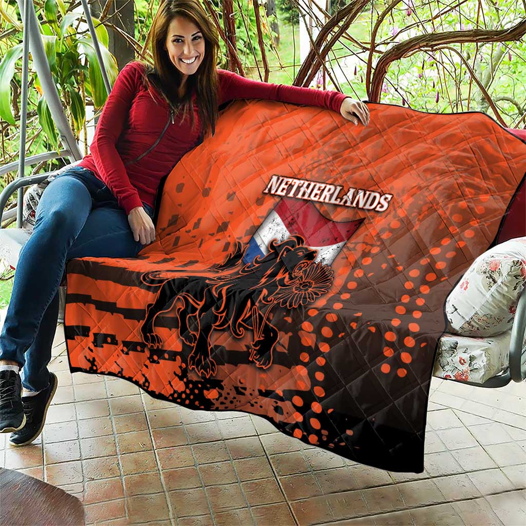 Netherlands Quilt Lion With Daisy Flower - Wonder Print Shop