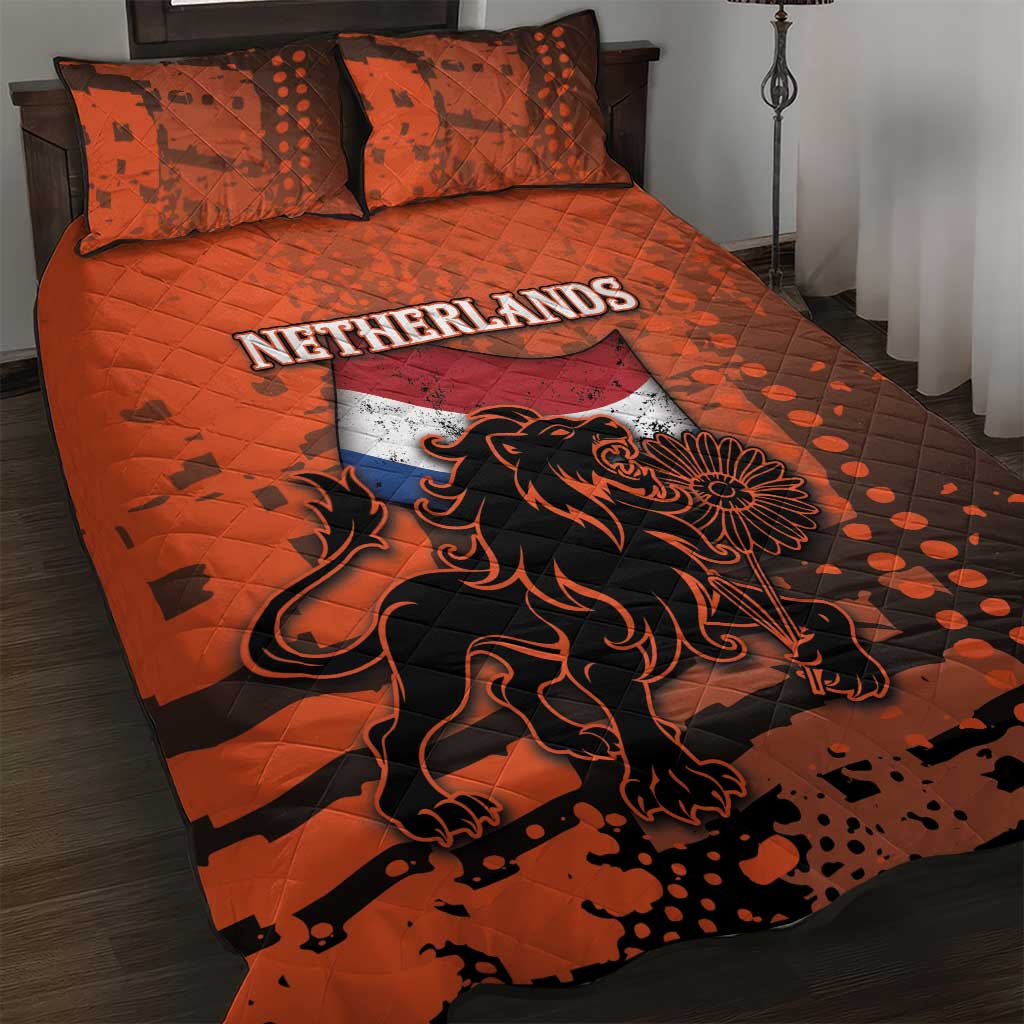 Netherlands Quilt Bed Set Lion With Daisy Flower - Wonder Print Shop