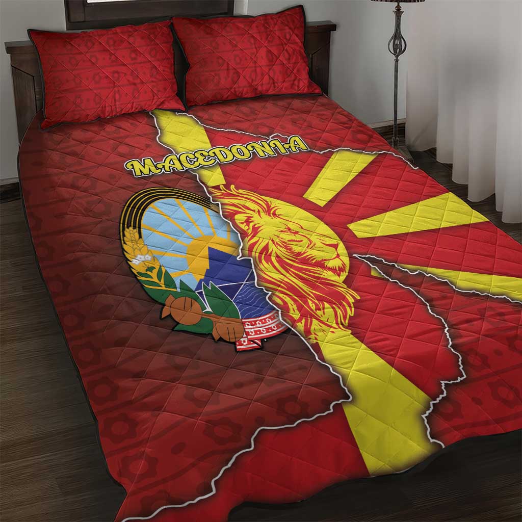 North Macedonia Quilt Bed Set National Emblem With Lion - Wonder Print Shop