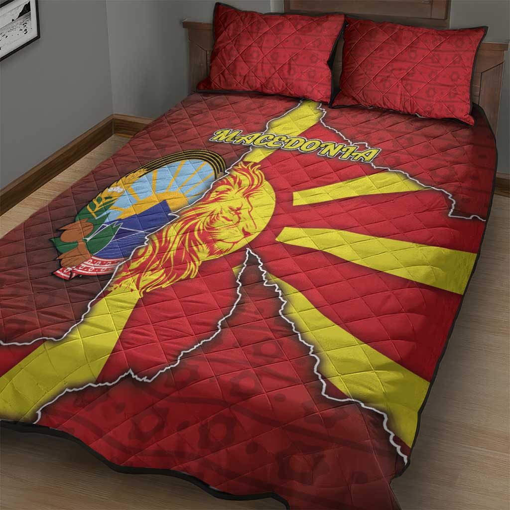 North Macedonia Quilt Bed Set National Emblem With Lion - Wonder Print Shop