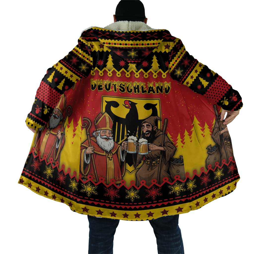Germany Christmas Cloak Saint Nicholas And Knecht Ruprecht Drink Beer - Wonder Print Shop
