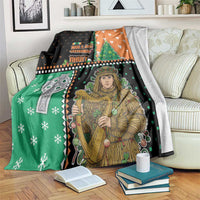 Ireland Christmas Blanket Wren Boy With Shamrock Xmas Tree - Wonder Print Shop